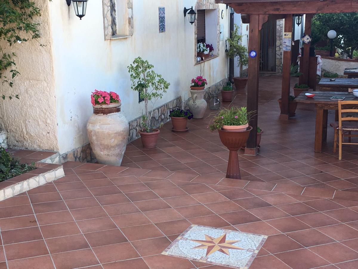 La Bianca Scogliera Bed & Breakfast Realmonte Ngoại thất bức ảnh